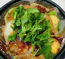 Spicy Hot Pot in Clay Pot
