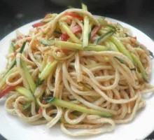 Cold Noodles with Vegetables