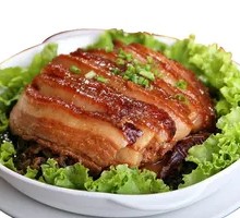 Preserved Vegetable Braised Pork