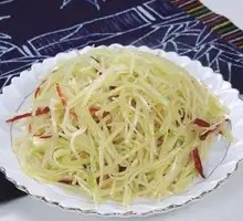 Tree Pepper Potato Shreds