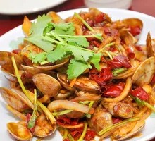 Spicy Stir-Fried Clams