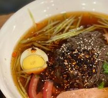 Cold Noodle Soup with Tofu Skin Strips
