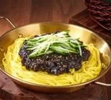 Korean Fried Noodles with Sauce
