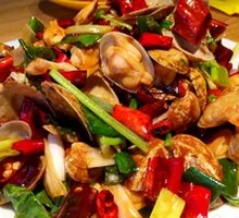 Spicy Stir-Fried Clams