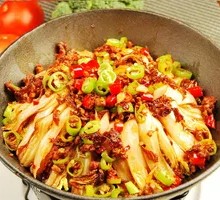Spicy Pot-Braised Baby Bok Choy