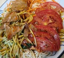 牛肉凉拌面