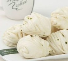 Small Steamed Bun