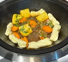 Tendon and Brain Hot Pot