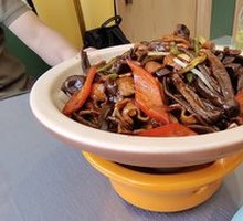 Mushroom Stir-Fry with Pork