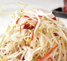Sour Stir-fried Bean Sprouts