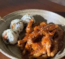Spicy Korean Chicken Hands