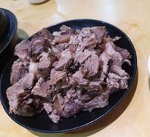 Dog Meat Stewed with Tofu Skin and Chinese Cabbage