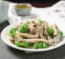White Cloud Mushroom Stir-fried with Green Chili