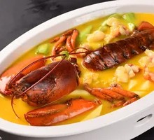 Golden Soup Lobster