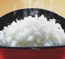 Stove-pot Steamed Rice