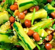 Spiced Cucumber with Peanut