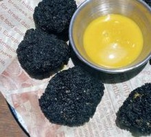 Explosion Chicken Nuggets with Squid Ink