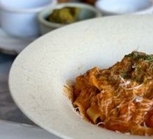 Classic Bolognese Spaghetti