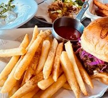 Philadelphia Chicken Burger