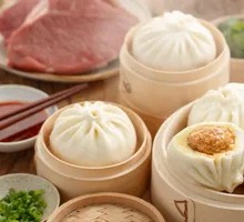 Pork and Sauerkraut Dumplings