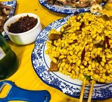 Pork Skin and Bean Sprout Stew