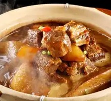Beef Shank and Radish Stew