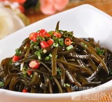 Thin seaweed strips