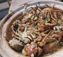 Stir-Fried Crab with Sauce