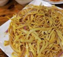 Scallion Tofu Shreds