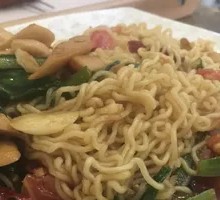 Stir-Fried Instant Noodles