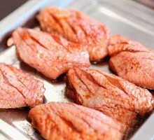 Spicy Braised Chicken Wings