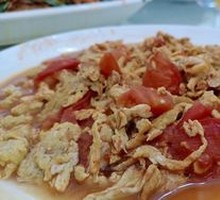 Wood Ear Egg with Tomato