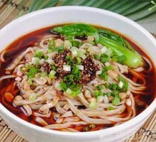 Spicy Hand-Cut Noodles