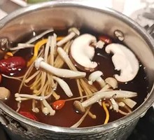 野生菌汤锅底