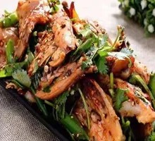 Stir-fried Chicken Bones