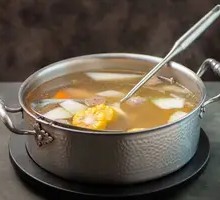 Bull Market Signature Pot