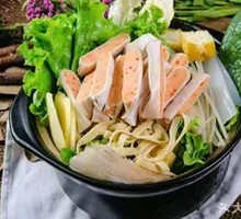 Shrimp Dumpling Hot Pot