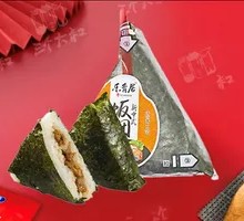 Uncle's Best-Selling Triangle Rice Balls