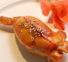 Chicken Wing Rice Roll