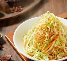 Old Jar Suanluobo Noodles