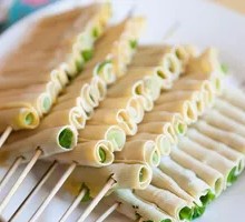 Crispy Tofu Skin Rolls with Cilantro