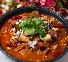 Steak and Oxtail Pot