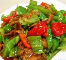 Stir-Fried Pork with Green Chili