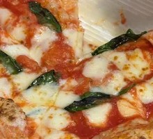 Orleans Chicken Leg Pizza