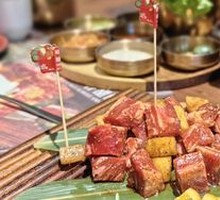 Fruit-Stuffed Beef