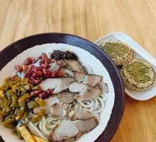 Guilin Braised Pork Noodles