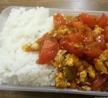 Egg and Tomato Rice Bowl
