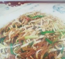 Stir-fried Bean Sprouts with Chives