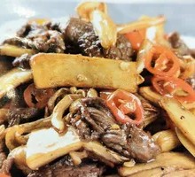 Mushroom Beef