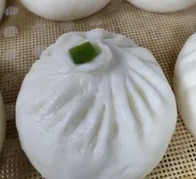 Green Pepper and Pork Dumplings
